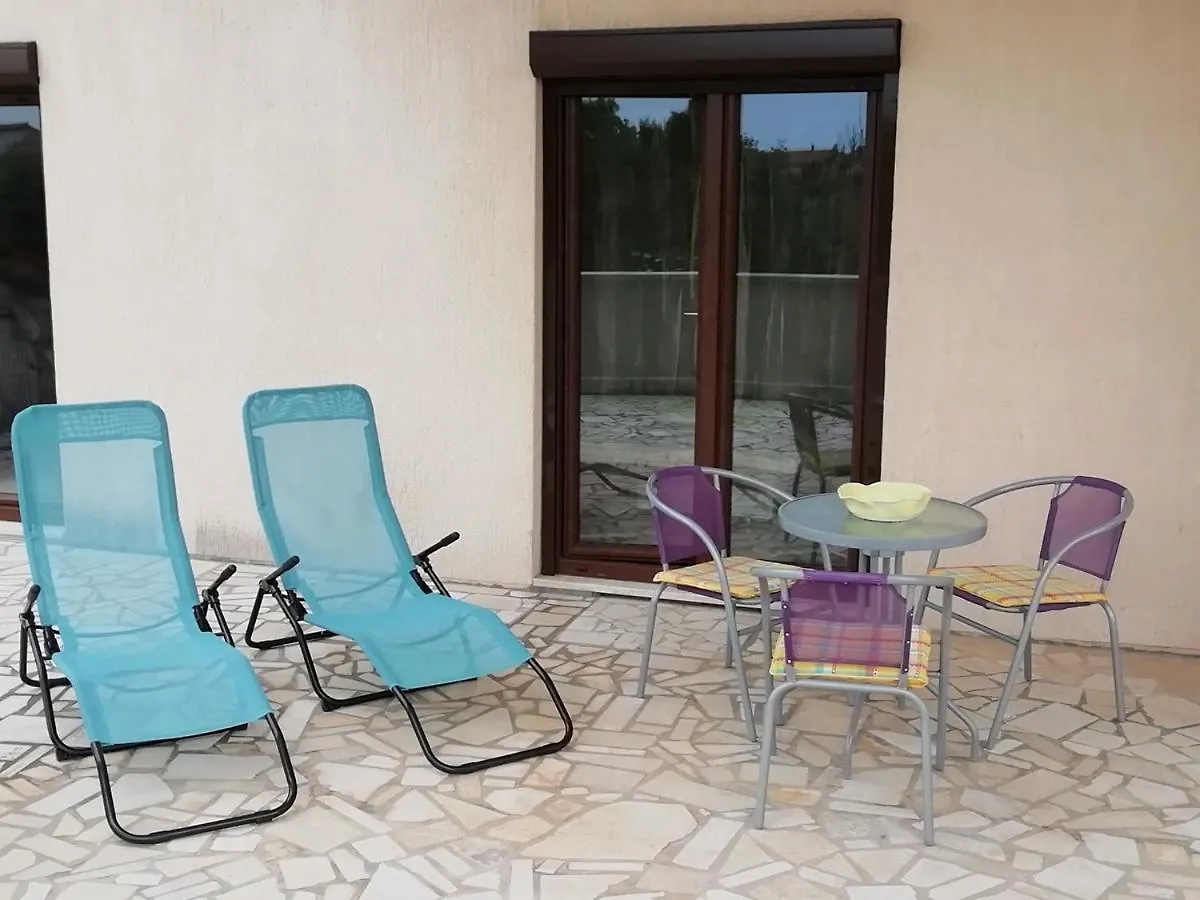 Apartments Rossa Muntic 0*,  Croatia